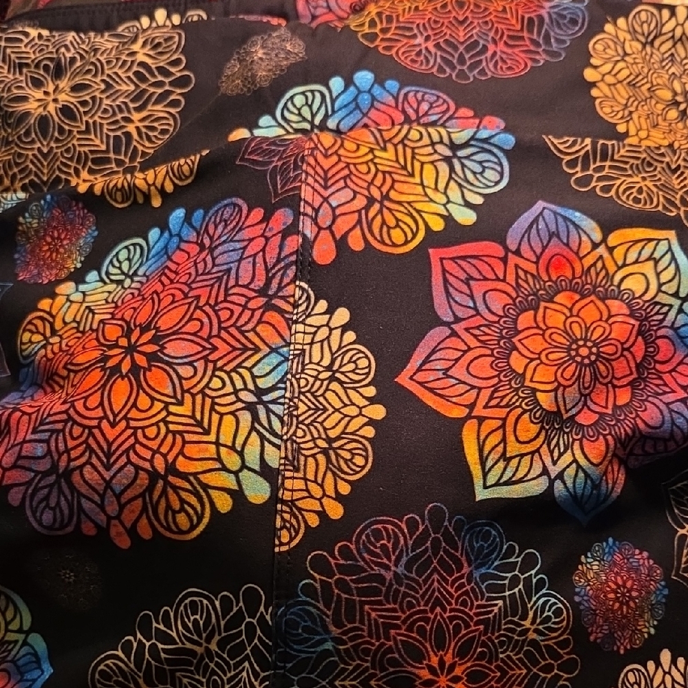 Colorful Floral Patterned Leggings